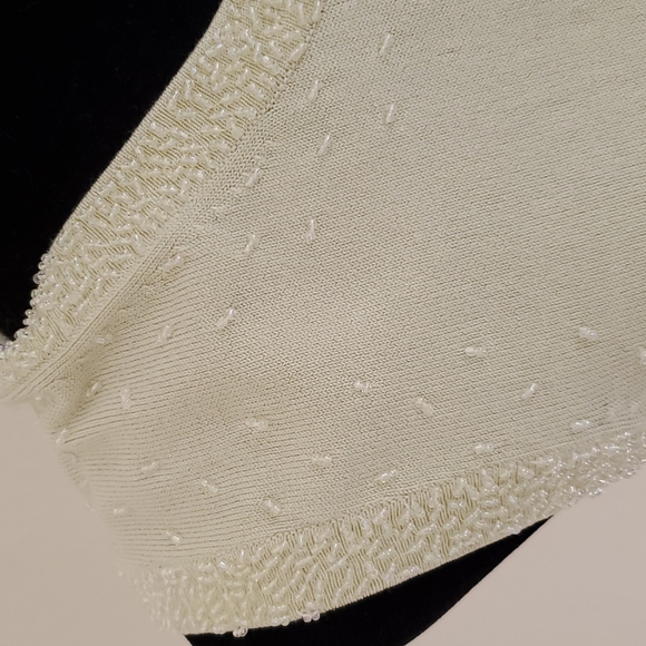 Leather jacket and matching sleeveless sweater - Picture 10 of 11